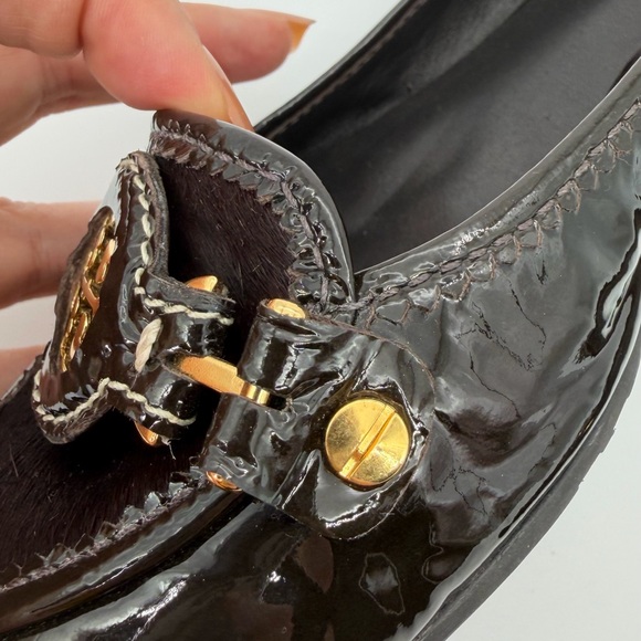 NWOT Tory Burch Dark Brown Patent Leather & Haircalf Ballet Flats Gold Hardware - Picture 14 of 17